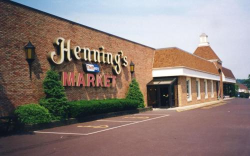 Henning’s Market, 270 Main St, Harleysville, exterior, circa 1990